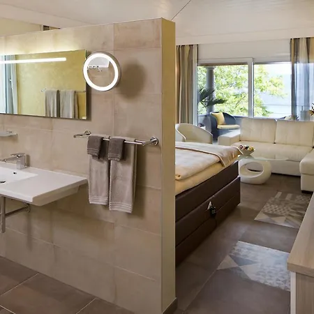 מלון Boutique Brione 4*